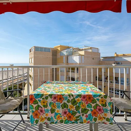 Attractive In In Beachfront *